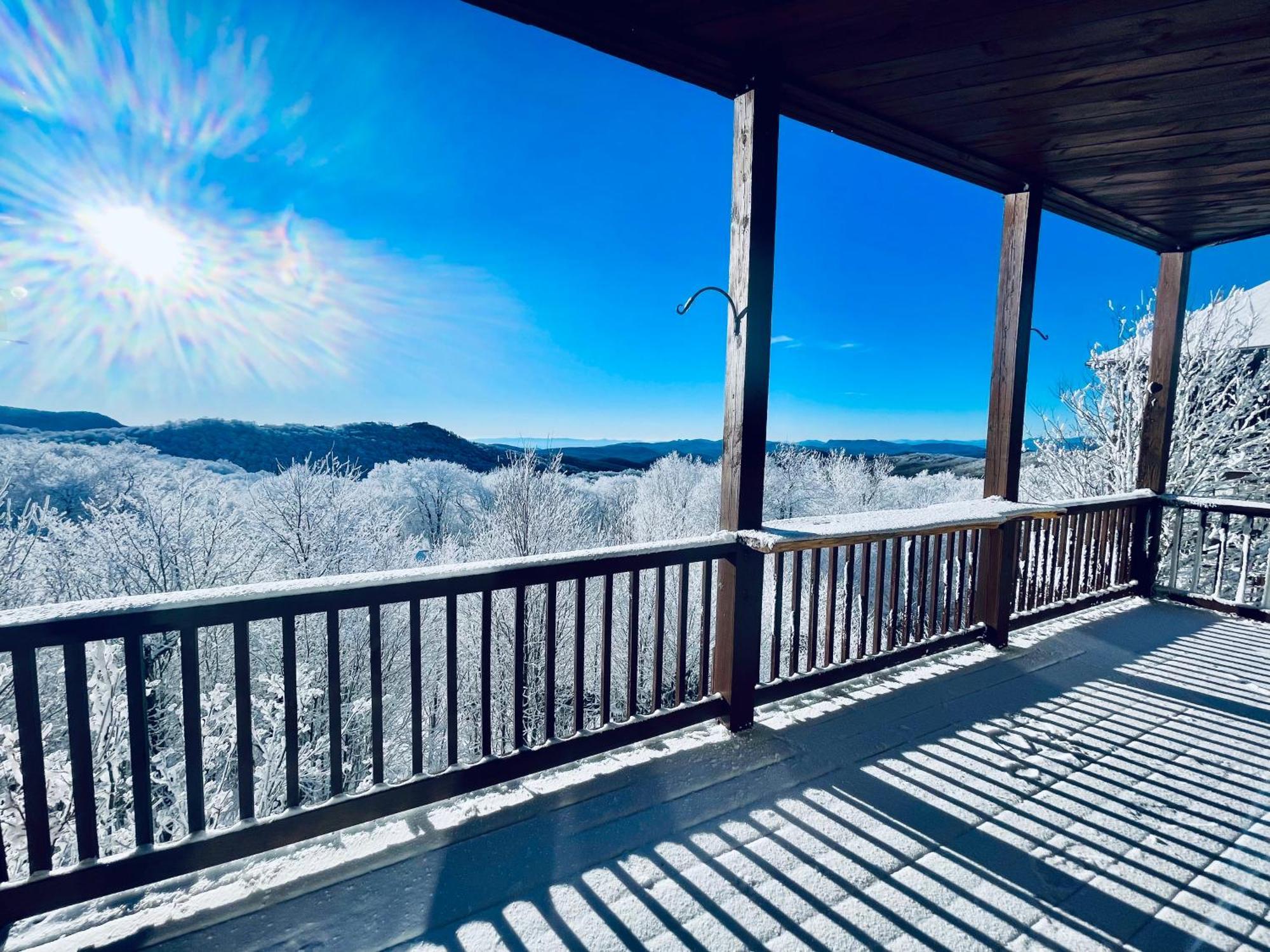 Bucket List Views Sugar Mountain Private Condo - 2Bed, 2Bath, Sleeps 6, Panoramic Views Of Mountains From Large Deck, Short Drive To Shopping, Restaurants, Cafes & Banner Elk Town Extérieur photo