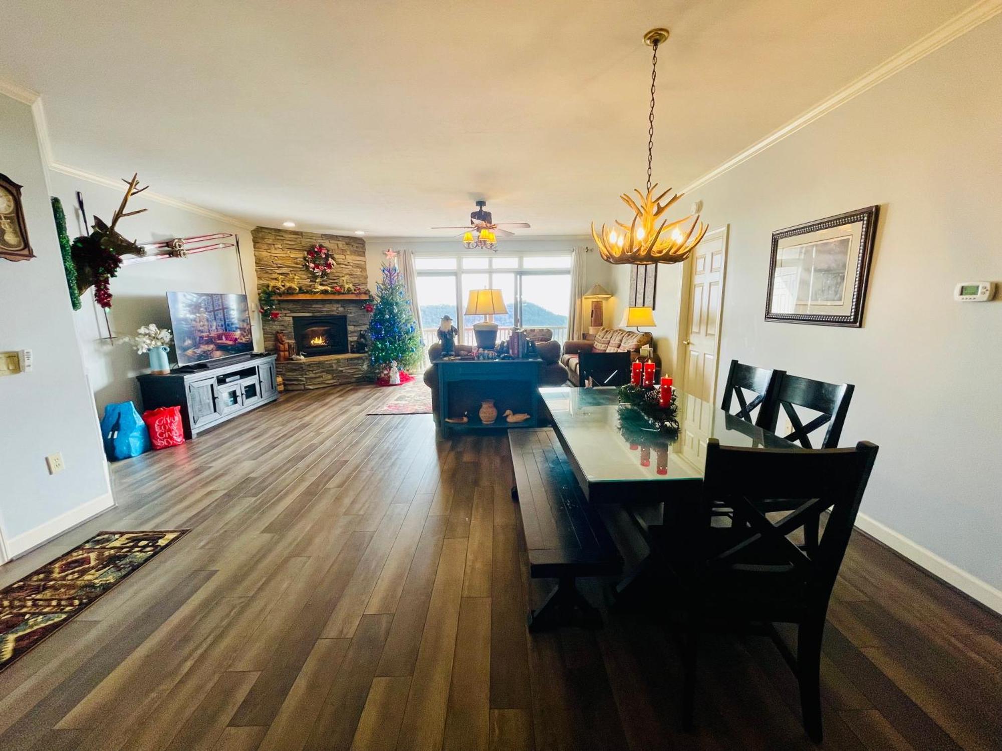 Bucket List Views Sugar Mountain Private Condo - 2Bed, 2Bath, Sleeps 6, Panoramic Views Of Mountains From Large Deck, Short Drive To Shopping, Restaurants, Cafes & Banner Elk Town Extérieur photo