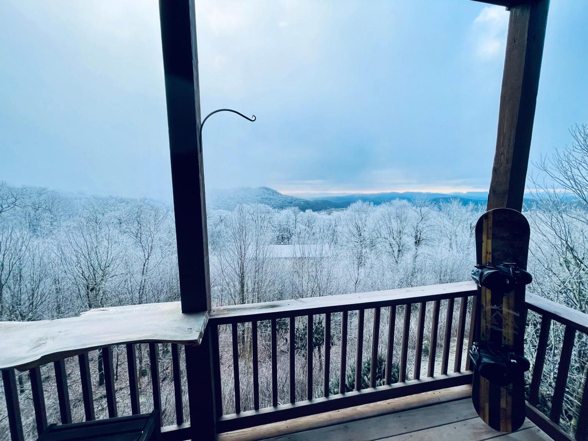 Bucket List Views Sugar Mountain Private Condo - 2Bed, 2Bath, Sleeps 6, Panoramic Views Of Mountains From Large Deck, Short Drive To Shopping, Restaurants, Cafes & Banner Elk Town Extérieur photo